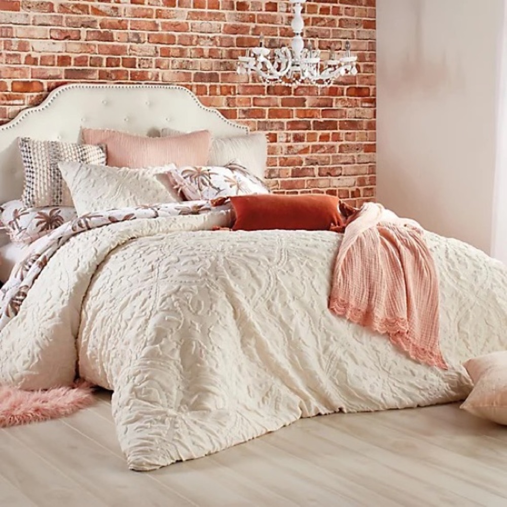 Peri Home Vintage Tile 3-Piece Full/Queen Comforter - Picture 5 of 7